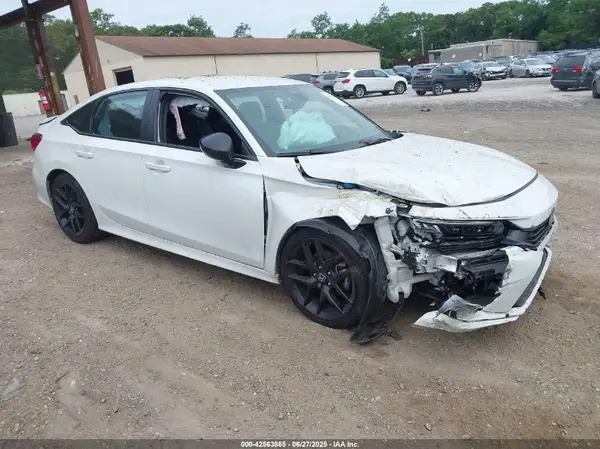 2HGFE2F58NH597509 2022 HONDA CIVIC - Image 1