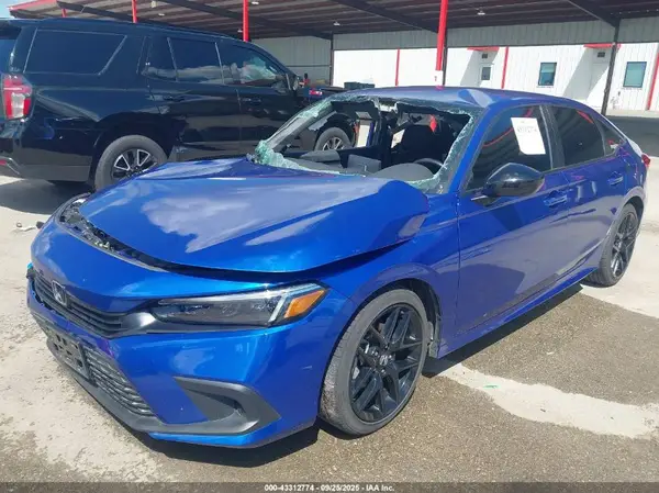 2HGFE2F58RH524324 2024 HONDA CIVIC - Image 2