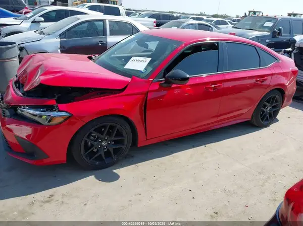 2HGFE2F58RH525943 2024 HONDA CIVIC - Image 2