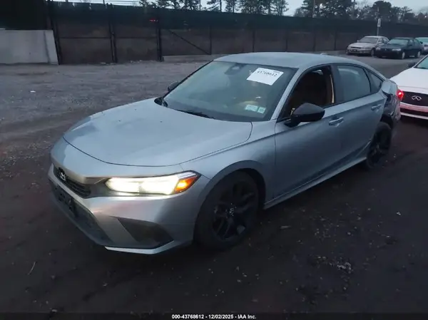 2HGFE2F58RH531015 2024 HONDA CIVIC - Image 2