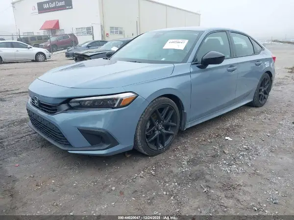 2HGFE2F58RH561924 2024 HONDA CIVIC - Image 2