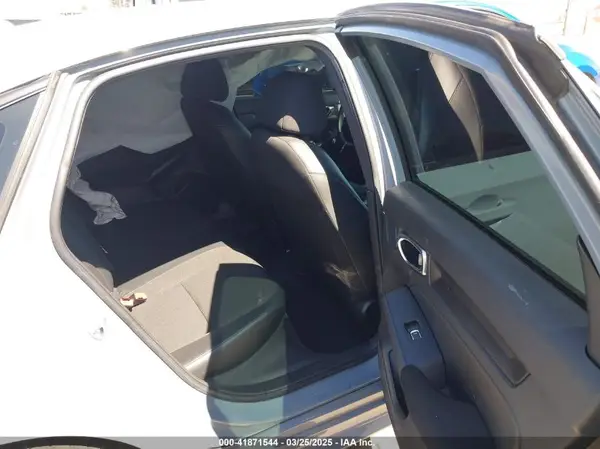 2HGFE2F59NH556080 2022 HONDA CIVIC - Image 8