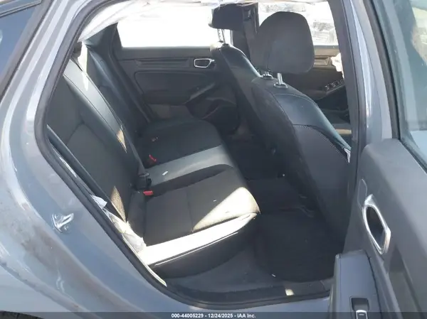 2HGFE2F59NH556774 2022 HONDA CIVIC - Image 8