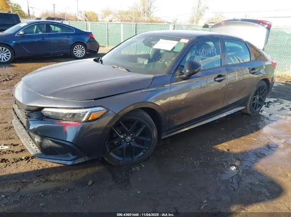 2HGFE2F59NH564843 2022 HONDA CIVIC - Image 2