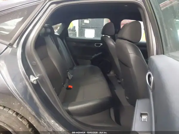 2HGFE2F59NH570285 2022 HONDA CIVIC - Image 8