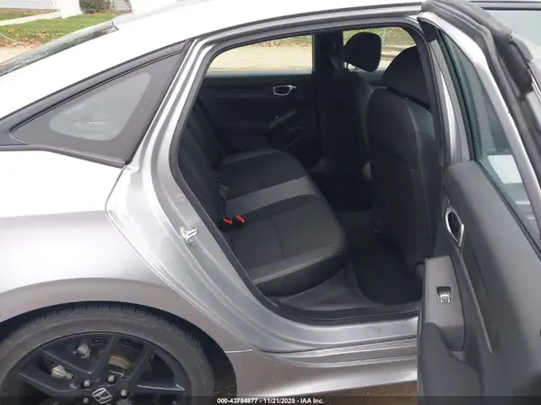 2HGFE2F59RH546106 2024 HONDA CIVIC - Image 8