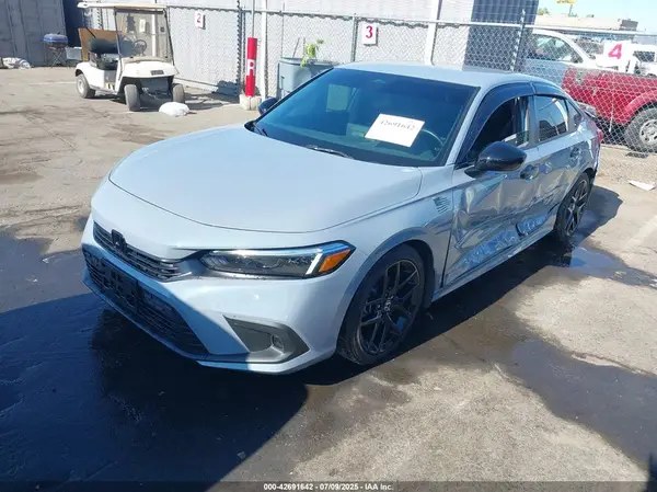 2HGFE2F59RH551161 2024 HONDA CIVIC - Image 2