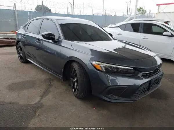 2HGFE2F5XNH601270 2022 HONDA CIVIC - Image 1