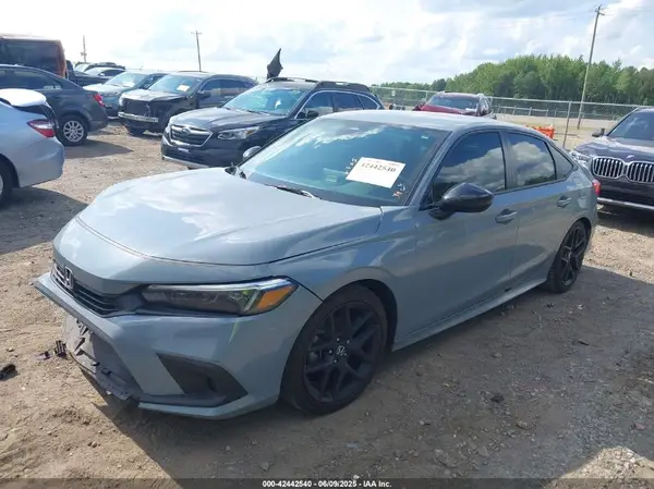 2HGFE2F5XRH502809 2024 HONDA CIVIC - Image 2