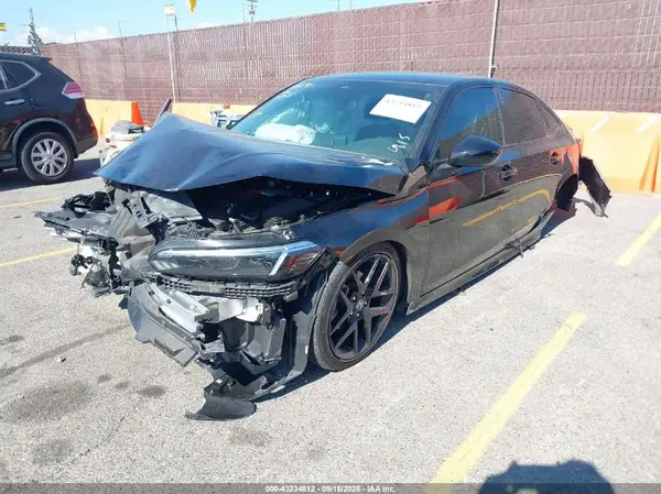2HGFE2F5XRH512420 2024 HONDA CIVIC - Image 2
