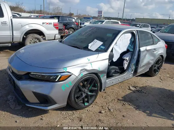 2HGFE2F5XRH513339 2024 HONDA CIVIC - Image 2