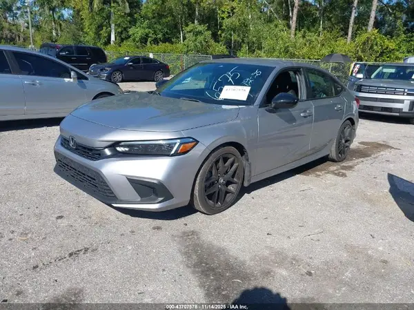 2HGFE2F5XRH526575 2024 HONDA CIVIC - Image 2