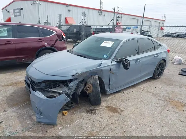 2HGFE2F5XRH545479 2024 HONDA CIVIC - Image 2