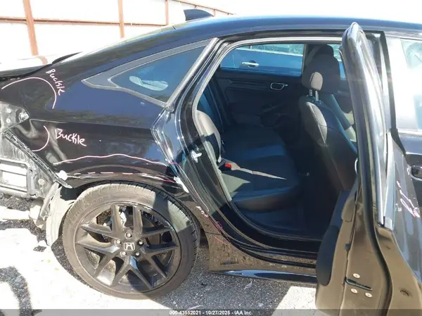 2HGFE2F5XRH558975 2024 HONDA CIVIC - Image 8