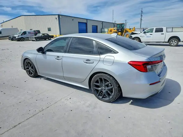 2HGFE2F5XRH563304 2024 HONDA CIVIC - Image 2
