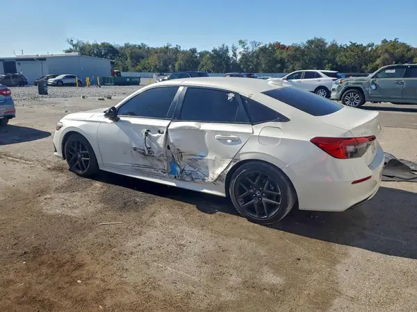 2HGFE2F5XRH575713 2024 HONDA CIVIC - Image 2