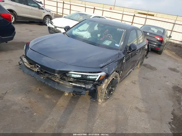 2HGFE2F5XRH586274 2024 HONDA CIVIC - Image 2