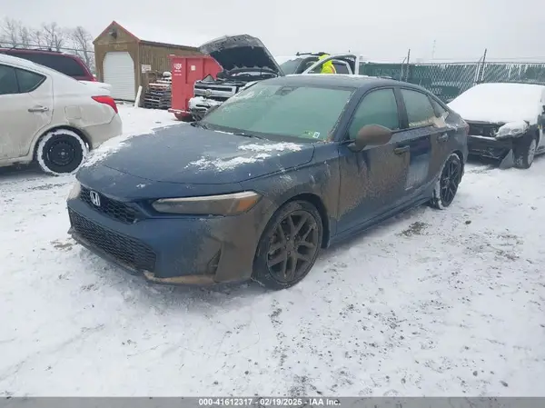 2HGFE4F82SH320162 2025 HONDA CIVIC - Image 2