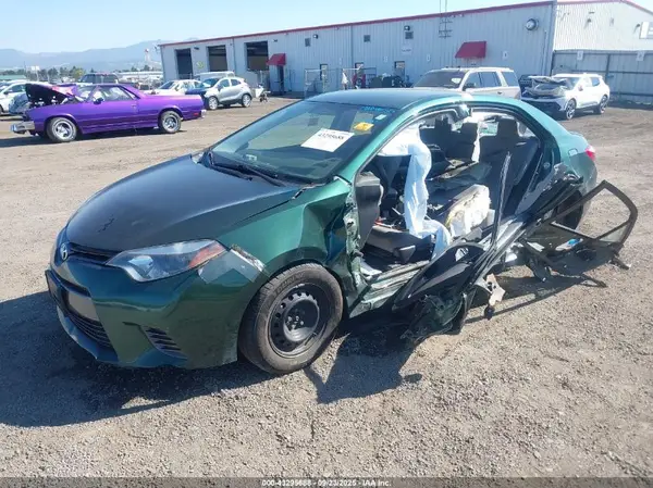 2T1BPRHE1GC666048 2016 TOYOTA COROLLA - Image 2