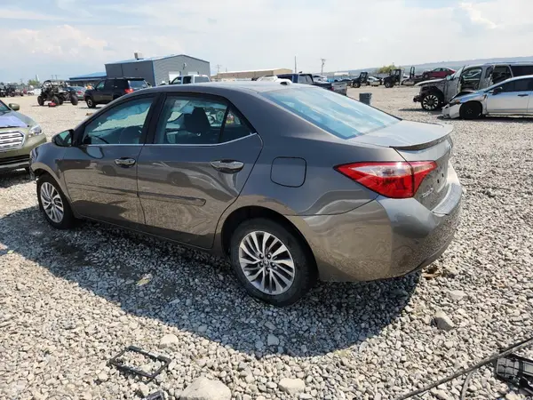 2T1BPRHE1HC865750 2017 TOYOTA COROLLA - Image 2