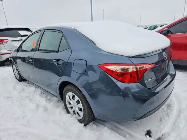 2T1BPRHE1HC905373 2017 TOYOTA COROLLA - Image 2
