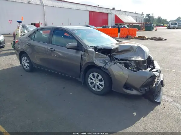 2T1BPRHE1HC934887 2017 TOYOTA COROLLA - Image 1