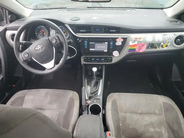 2T1BPRHE1JC986073 2018 TOYOTA COROLLA - Image 8