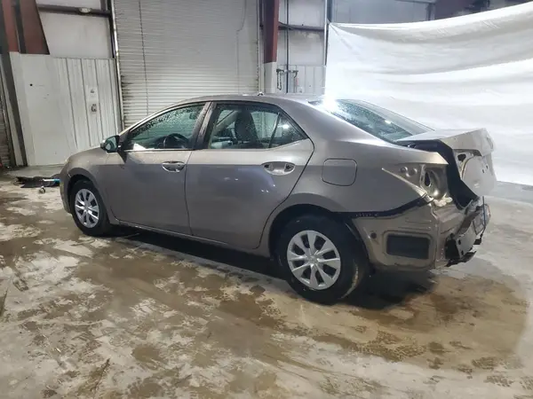 2T1BPRHE2GC567979 2016 TOYOTA COROLLA - Image 2