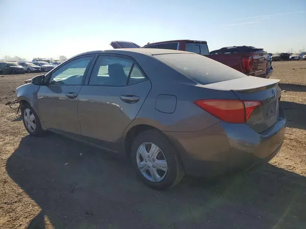 2T1BPRHE3HC847282 2017 TOYOTA COROLLA - Image 2