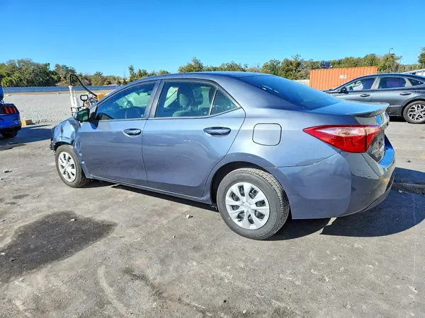 2T1BPRHE3HC903141 2017 TOYOTA COROLLA - Image 2