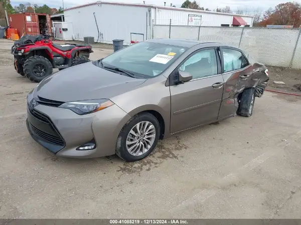 2T1BPRHE4HC950629 2017 TOYOTA COROLLA - Image 2