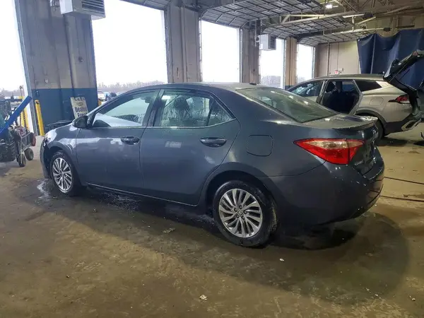 2T1BPRHE5HC747961 2017 TOYOTA COROLLA - Image 2