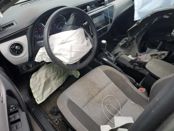 2T1BPRHE5HC841953 2017 TOYOTA COROLLA - Image 8