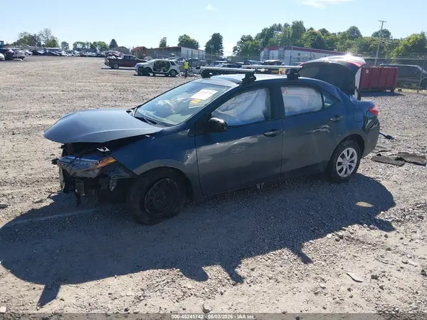 2T1BPRHE5HC956505 2017 TOYOTA COROLLA - Image 2