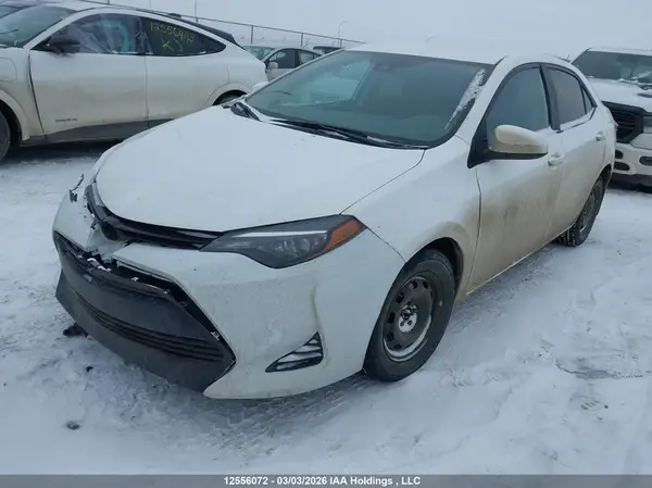 2T1BPRHE5JC098491 2018 TOYOTA COROLLA - Image 2