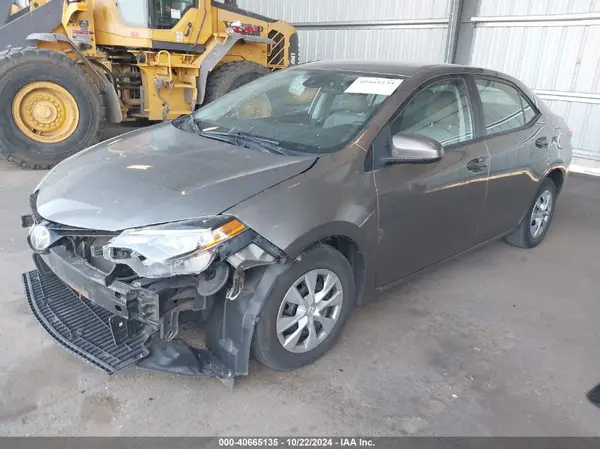 2T1BPRHE6HC775980 2017 TOYOTA COROLLA - Image 2