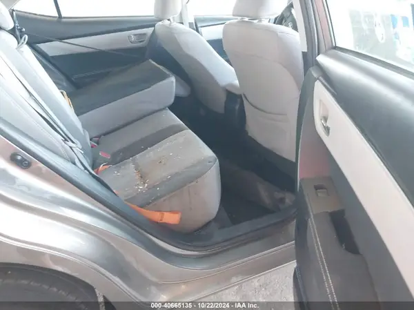 2T1BPRHE6HC775980 2017 TOYOTA COROLLA - Image 8