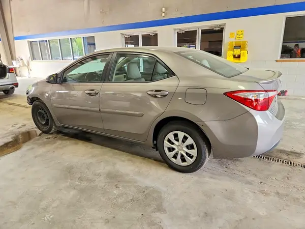 2T1BPRHE7GC612365 2016 TOYOTA COROLLA - Image 2
