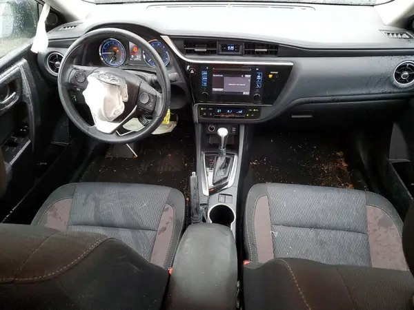 2T1BPRHE7HC960684 2017 TOYOTA COROLLA - Image 8