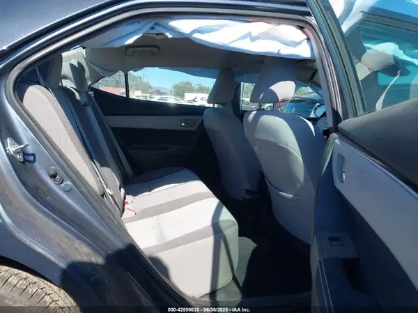 2T1BPRHE8HC947555 2017 TOYOTA COROLLA - Image 8
