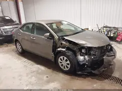 2T1BPRHE8JC975605 2018 TOYOTA COROLLA