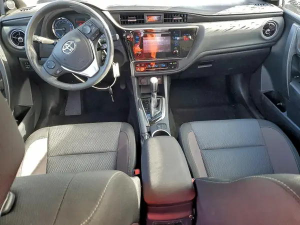 2T1BPRHE9JC009487 2018 TOYOTA COROLLA - Image 8