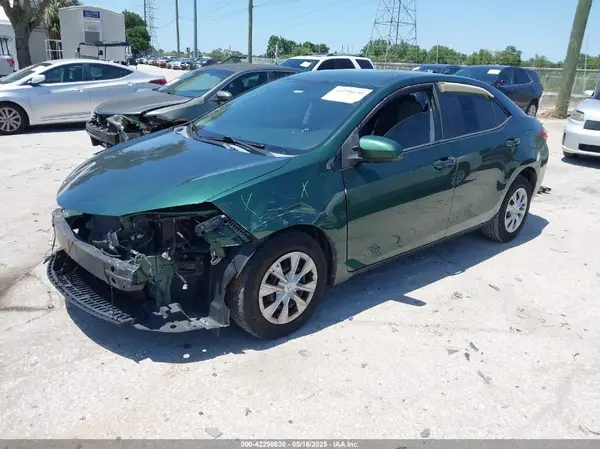 2T1BPRHEXGC568815 2016 TOYOTA COROLLA - Image 2
