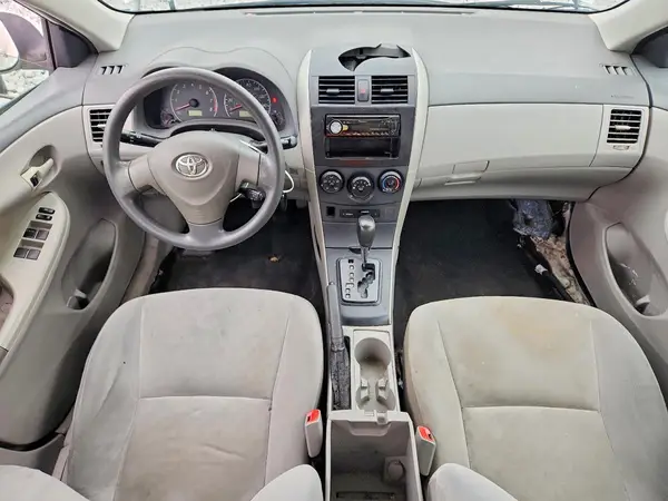 2T1BU40E59C066708 2019 TOYOTA COROLLA - Image 8