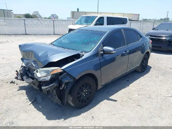 2T1BURHE0GC527781 2016 TOYOTA COROLLA - Image 2