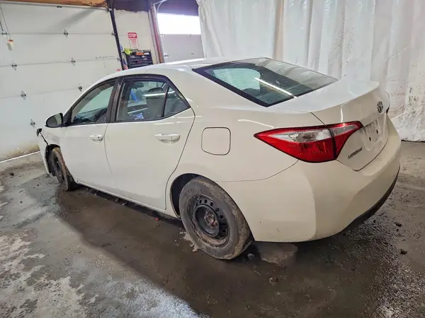 2T1BURHE0GC537145 2016 TOYOTA COROLLA - Image 2