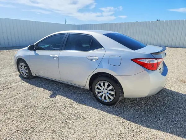 2T1BURHE0GC550039 2016 TOYOTA COROLLA - Image 2