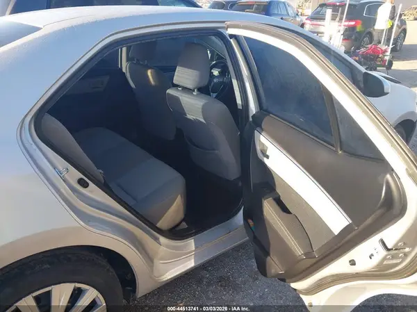 2T1BURHE0GC567987 2016 TOYOTA COROLLA - Image 8