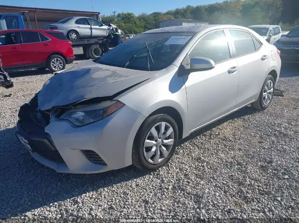 2T1BURHE0GC570520 2016 TOYOTA COROLLA - Image 2