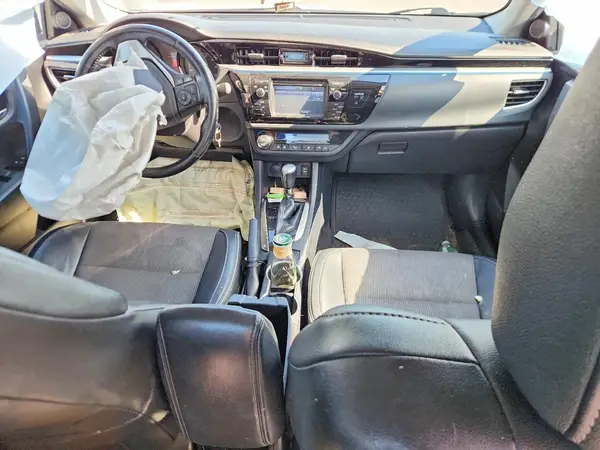 2T1BURHE0GC610675 2016 TOYOTA COROLLA - Image 8